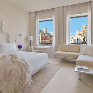 Premier King Room